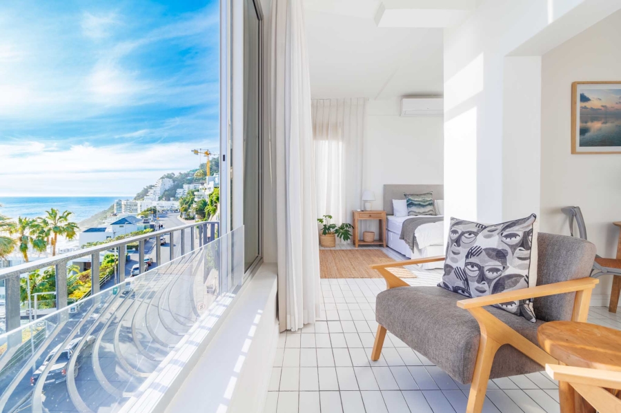 To Let 1 Bedroom Property for Rent in Clifton Western Cape